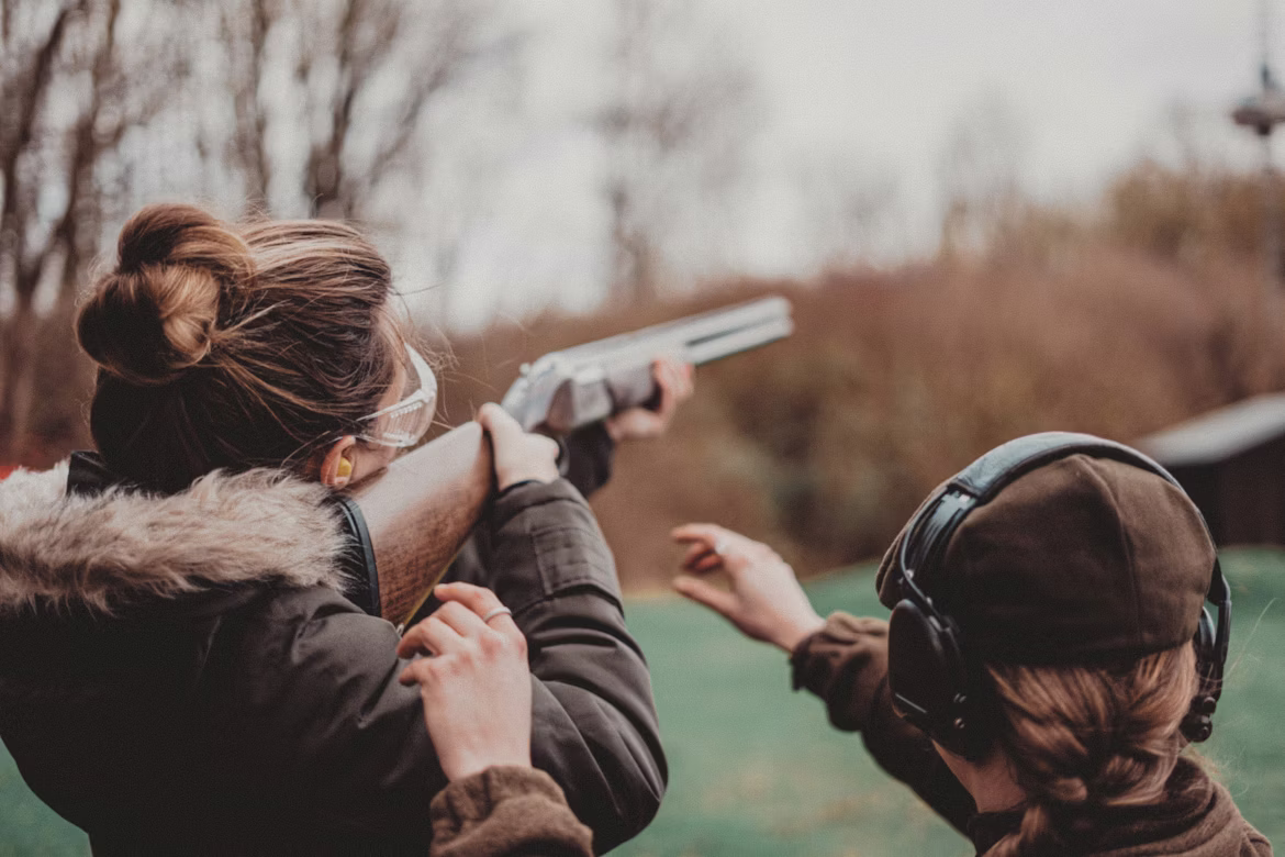 Participants preparing for a third-party range opportunity.